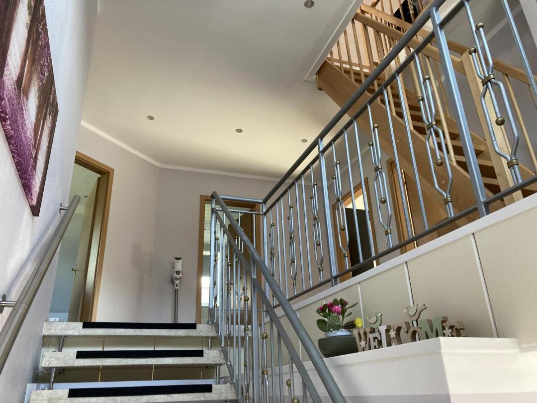 Neu Ferienwohnung Hofmann Хузум Экстерьер фото